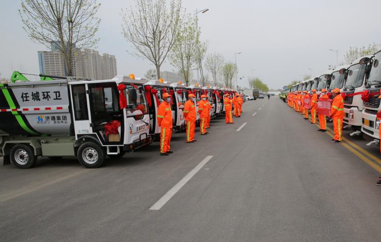 2025年柳州市街边环卫工,工资多少一个月 2025年柳州市街边环卫工,工资多少一个月